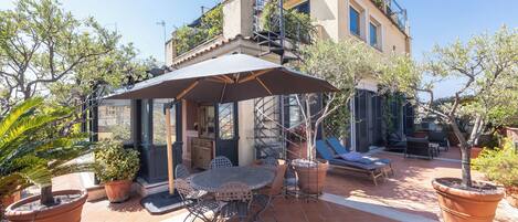 Apartamento, 2 quartos | Terraço/pátio