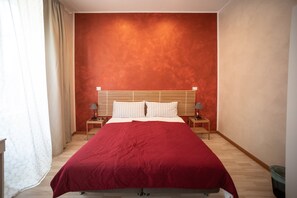 Superior kamer, 1 twee- of 2 eenpersoonsbedden (4) | Een bureau, geluiddichte muren, babybedden (toeslag), gratis wifi