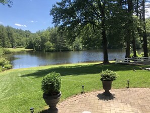 المنطقة المحيطة بالمنشأة