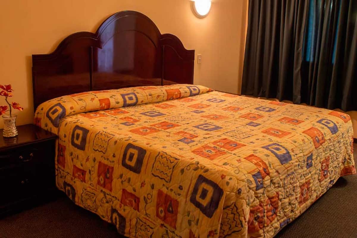 Comfort Room, 1 King Bed