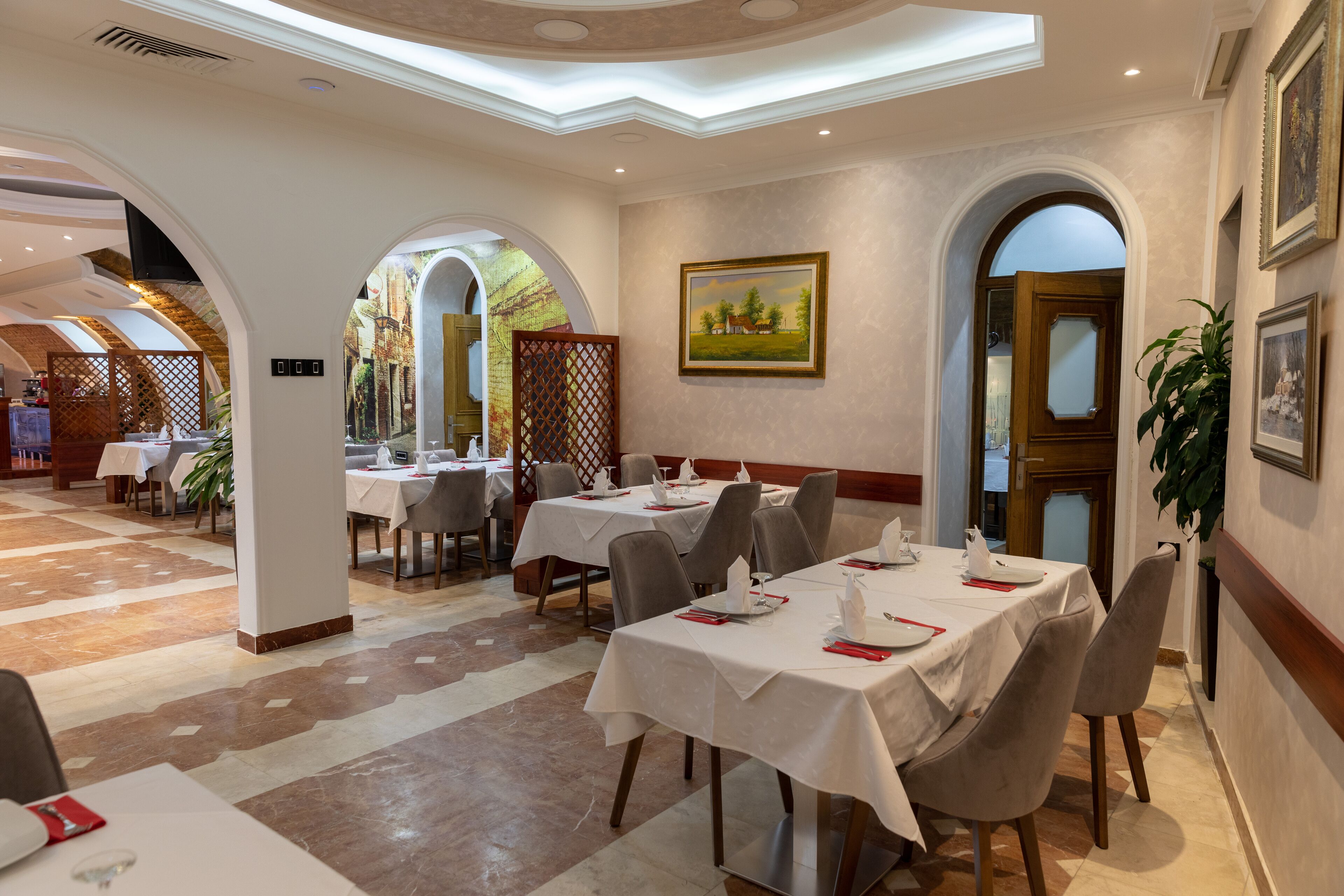 Lokale morgenmadsretter hver dag (5 RSD pr. person)