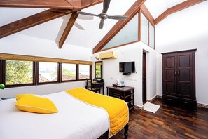 Rom – superior | Klesskap