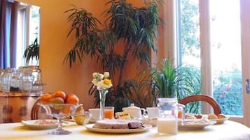 Petit déjeuner buffet compris tous les jours