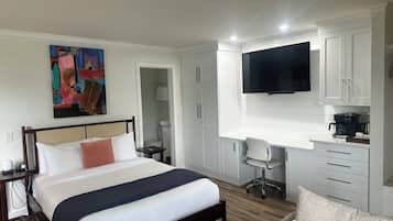 1 bedroom, iron/ironing board, travel crib, free WiFi