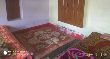 Siddheshwari homestay nainital..plz visit..such una casa de pueblo ... y disfruta .....