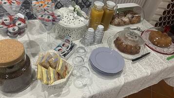 Petit déjeuner buffet compris tous les jours