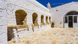 Exterior - Masseria Ayroldi (Ostuni)