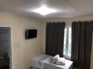 Minibar, free WiFi, bed sheets - Pousada Praia do Trapiche (Penha)