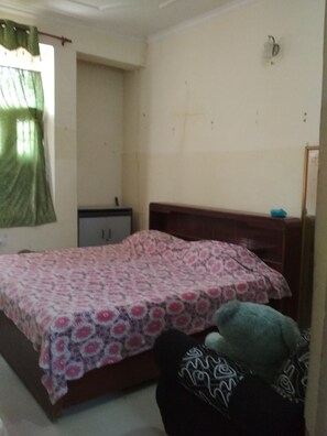 2 Schlafzimmer, Internetzugang, Bettwäsche