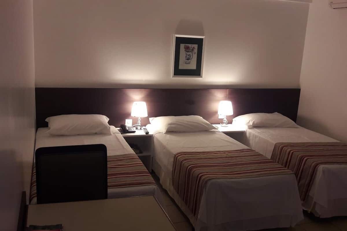 hypo-allergenic bedding, minibar, desk, laptop workspace