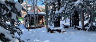 Koselig hytte i nærheten av skiheiser!