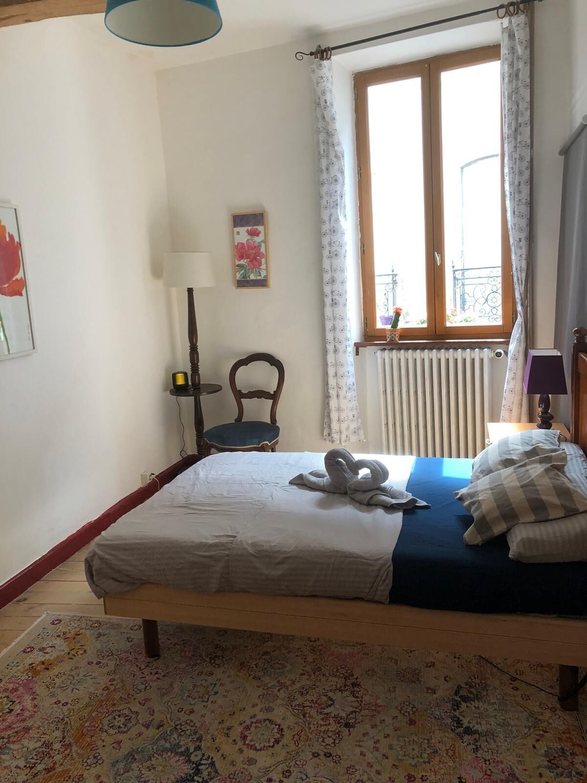 5 chambres, bureau, fer et planche à repasser, Wi-Fi gratuit