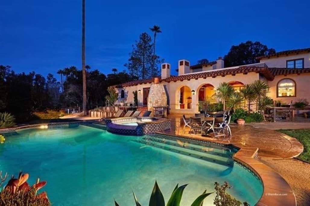 Rear pool 