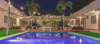Hotel Lagoon