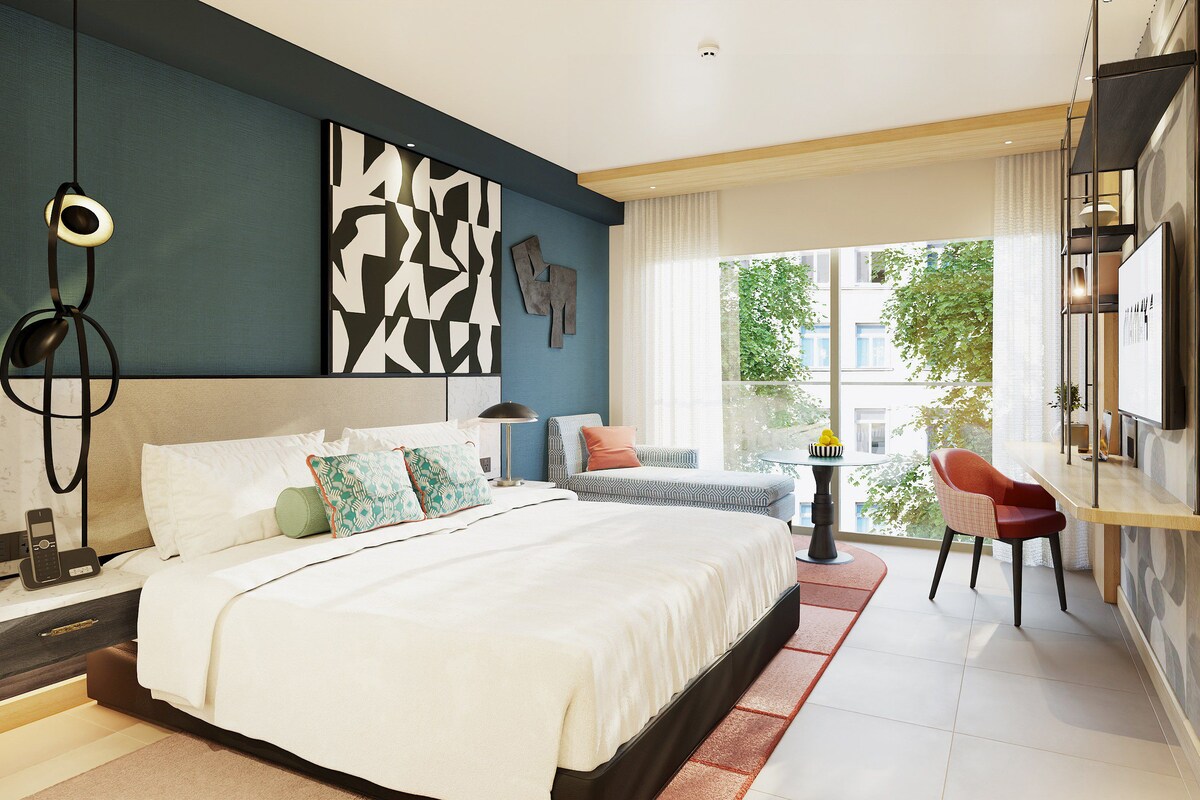 Room, 1 King Bed | Premium bedding, in-room safe, desk, laptop workspace