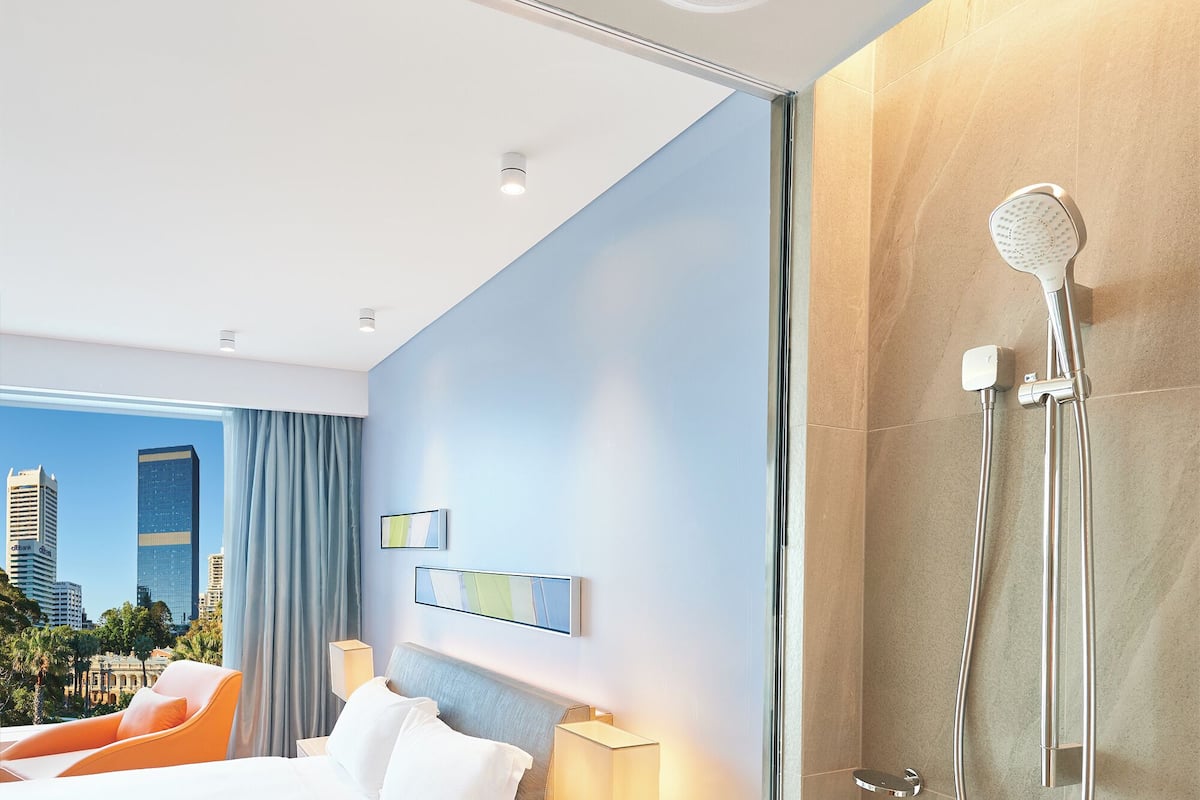 1 bedroom, in-room safe, desk, laptop workspace