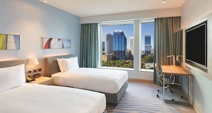 DoubleTree by Hilton Perth Waterfront