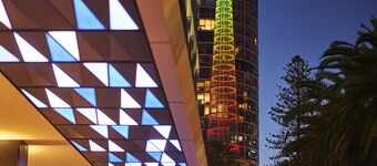 DoubleTree by Hilton Perth Waterfront