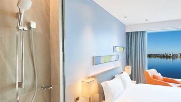 Room, River View (Panoramic) | Bathroom shower