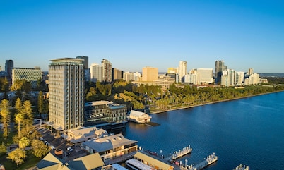 DoubleTree by Hilton Perth Waterfront