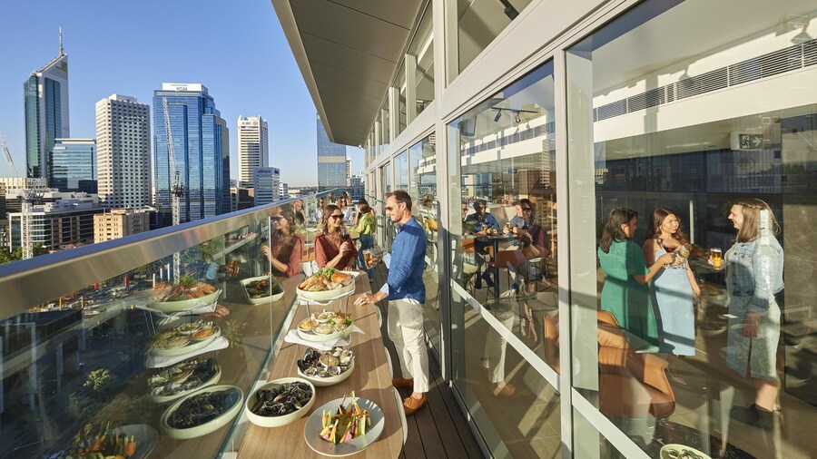 DoubleTree by Hilton Perth Waterfront