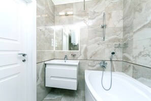 Bathroom - Comfortable apartment in a new house (Kyiv)