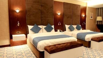 1 bedroom, in-room safe, desk, laptop workspace