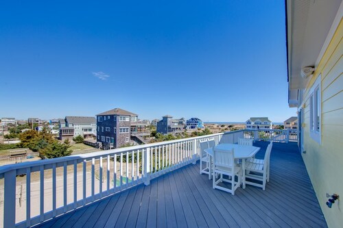 Spectacular OCEAN and SOUND VIEW ,Elevator, Private Pool, Hot Tub, Lux Retreat