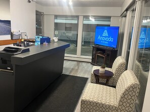 Reception - Anavada Inn & Suites - Prince George (Prince George)