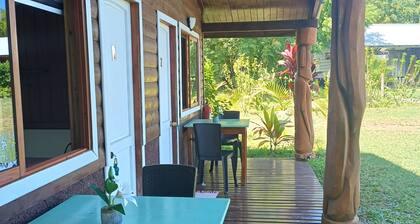 Merahi House Cabins