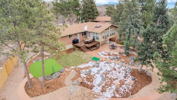 House (3812_Somerset) | Property grounds