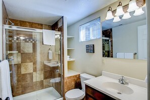 House (3806_Somerset) | Bathroom