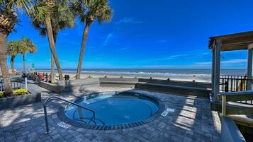 Condo, 2 phòng ngủ | Hồ bơi | Hồ bơi trong nhà, hồ bơi nước nóng