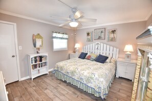 3 bedrooms, free WiFi - 0801 Waters Edge Resort 3 Bedroom Condo by RedAwning (Murrells Inlet)