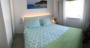 3 bedrooms, iron/ironing board, travel cot, WiFi