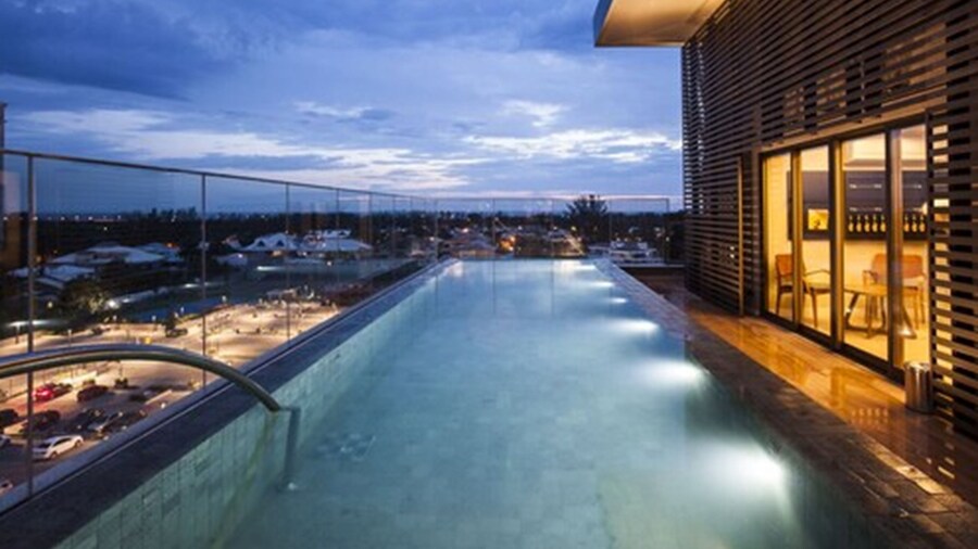 SQUARE DESIGN HOTEL