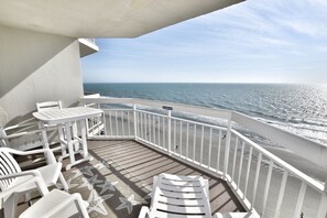 Condo, 1 Bedroom | Property grounds