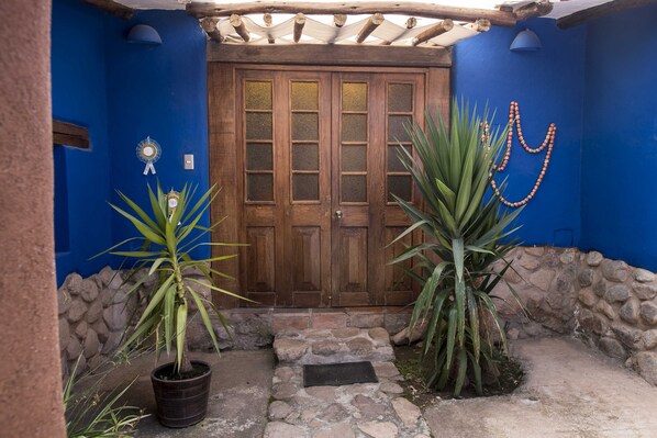 Exterior detail - Amazing Bungalows stunning mountain views ★★★★★ (Urubamba)