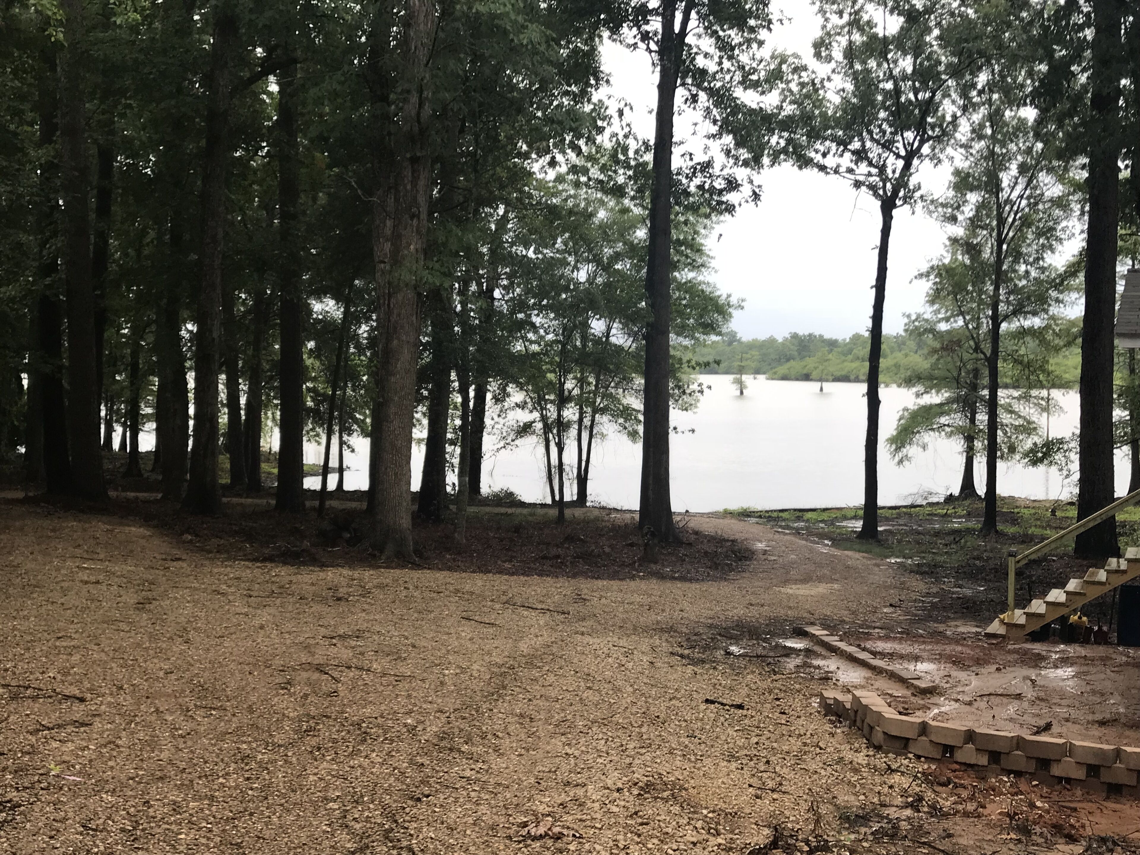 Secluded Toledo Bend hideaway