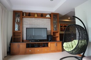 Interior - Beautiful, sea-view,  3-bedroom condo situated on the southern Gulf of Thailand (Khanom)