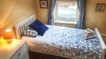 3 Schlafzimmer, Bügeleisen/Bügelbrett, Reisekinderbett, kostenloses WLAN