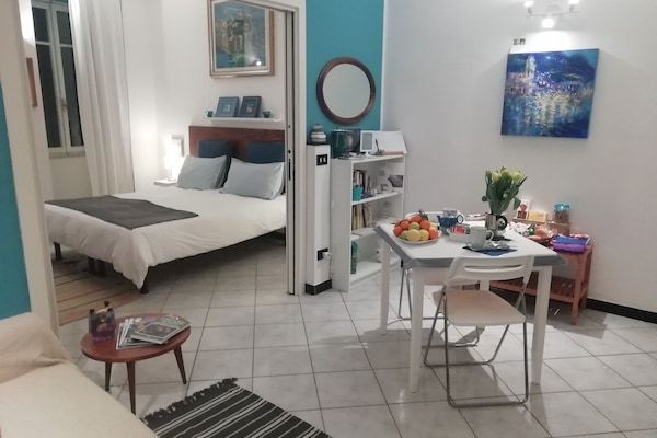 1 chambre, bureau, fer et planche Ă repasser, Wi-Fi