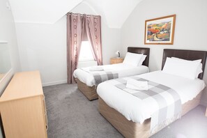3 habitaciones, wifi gratis y ropa de cama 