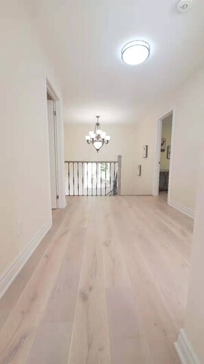 Interior - Newly designed beautiful cottage by the water on Parry Sound (Parry Sound)