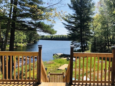 Newly designed beautiful cottage by the water on Parry Sound