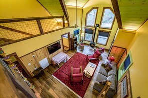 TV connectée, cheminée