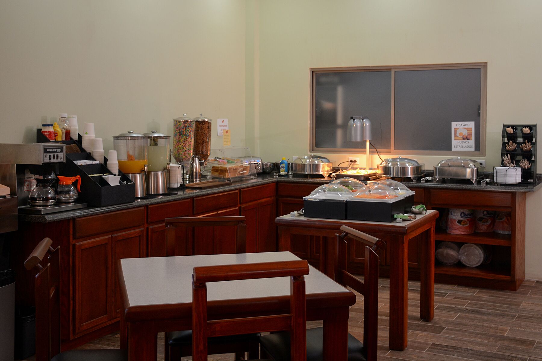 free daily buffet breakfast