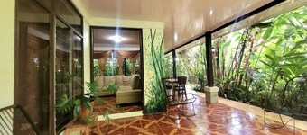 Santuario De Ranas, Valle Azul