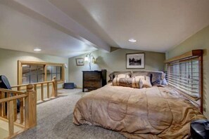 House | 1 bedroom, free WiFi - #198 (Breckenridge)