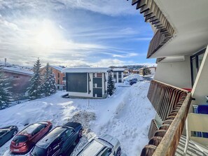 Property grounds - #AH5 | Le Soleil des Jeux  ☀️ (Huez)